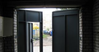 Купить гаражные ворота распашные Топки, цена от 3924 руб.
