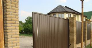 Купить откатные ворота из профнастила Топки, цена от 1779 руб.